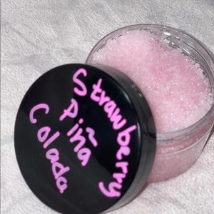 Strawberry PiñatColada